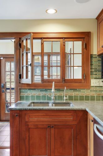 5251 Bald Eagle Blvd, Saint Paul MN  55110-6532 exterior