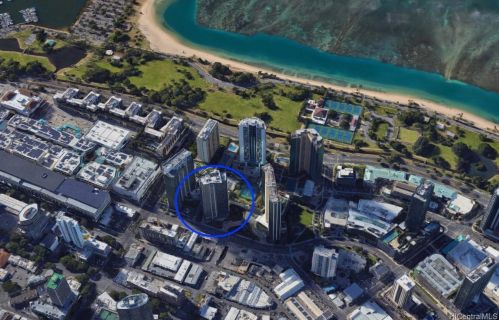 1189 Waimanu St, Honolulu HI  96814-4235 exterior