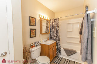 1140 37th St, Davenport IA  52807-1714 exterior