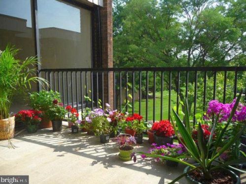 2107 Walsh View Ter, Silver Spring MD 20902-5224 exterior