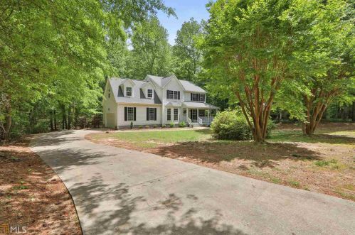 225 Timberidge Dr, Newnan, GA 30263-4161