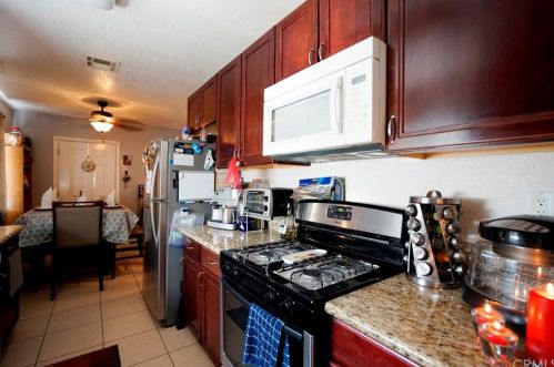 1863 Missouri St, Riverside CA  92507-3566 exterior