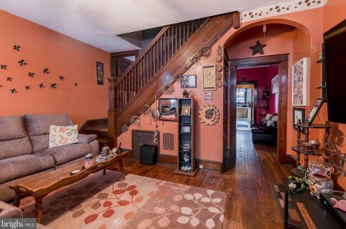 247 Pne St, Lancaster PA  17603-3332 exterior