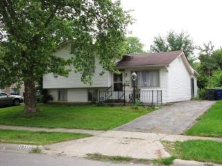 1947 Dunning Rd, Columbus, OH 43219-1333