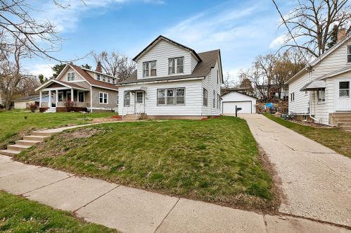 616 2nd Ave, Sauk Rapids, MN 56379-1616