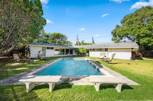 935 Koloa St, Honolulu HI  96816-5201 exterior