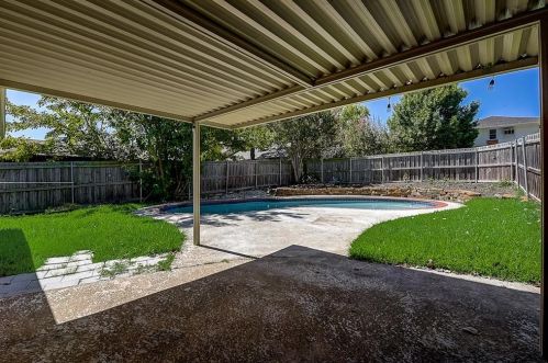 1629 Merrimac Trl, Garland TX  75043-1319 exterior