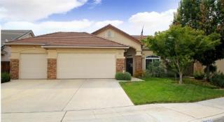 235 Pierce Ave, Clovis, CA 93612-0175