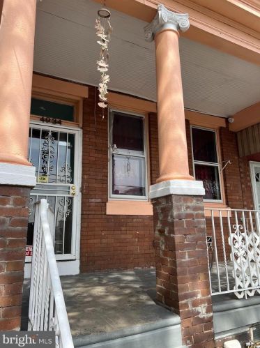 4934 4th St, Philadelphia, PA 19120-3825