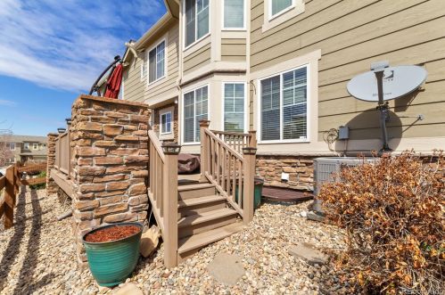 7524 Quatar Way, Aurora CO 80016-7134 exterior