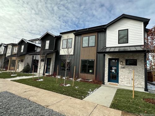 3271 Sherman St, Englewood, CO 80113-2615