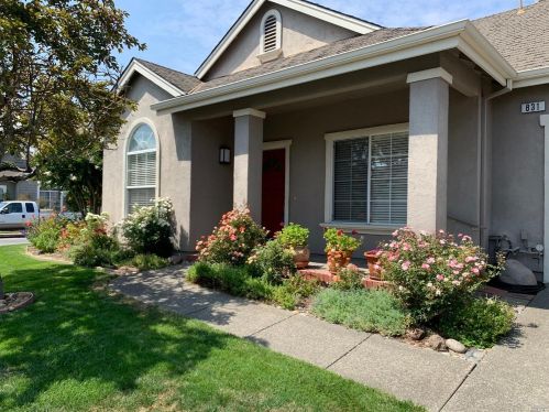 831 Cab Calloway Ct, Windsor, CA 95492-7536