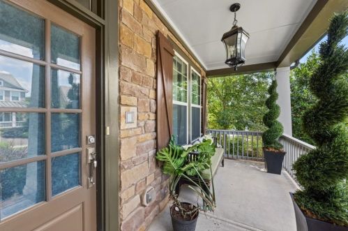 605 Stone Hill Dr, Holly Springs, GA 30188-1634