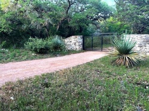 13203 Gunsmith Dr, Manchaca, TX 78652-3070