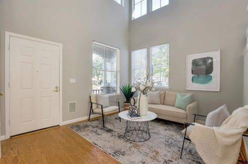 120 Beverly St, Mountain View, CA 94043-5257
