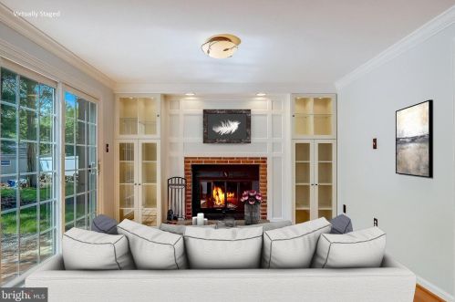 5724 Brothers Partnership Ct, Columbia MD  21045-2601 exterior