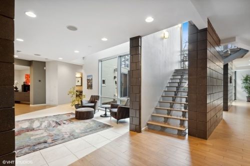 11300 79th St, Willowbrook IL  60527-5107 exterior