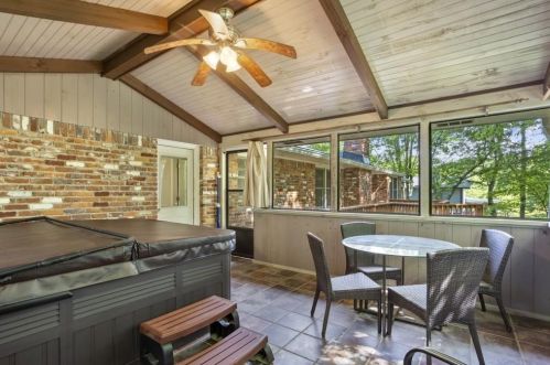 2697 Fleur De Lis Pl, Atlanta GA  30360-1409 exterior