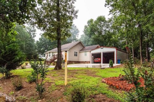 390 Barbara Ln, Carrollton, GA 30117-5315