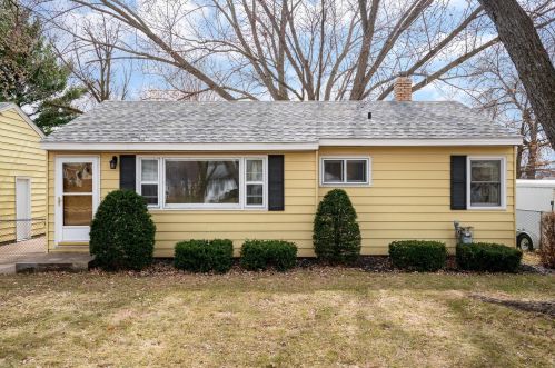 1500 Gervais Ave, Saint Paul MN  55109-2050 exterior