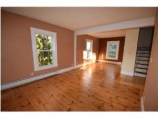 441 Dover Point Rd, Dover, NH 03820-4628