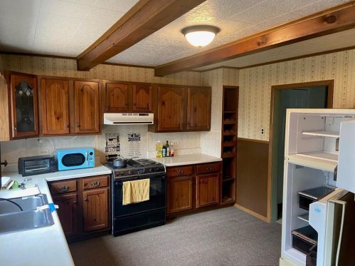 1954 3rd Ave, Primrose PA  17901-2013 exterior