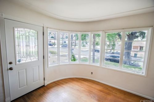 1205 Western Ave, Glendale CA  91201-1426 exterior