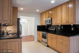 9 Winesap Ct, Gaithersburg MD  20878-2339 exterior