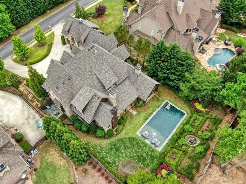 2273 Marston Park Dr, Marietta, GA 30062-5702