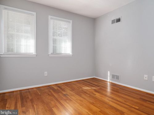 806 Downs Dr, Silver Spring MD 20904-2025 exterior