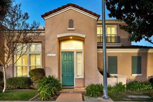 5821 Chambertin Dr, San Jose, CA 95118-3932
