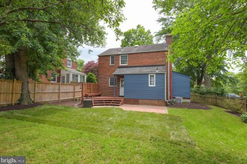 221 Baden St, Silver Spring MD 20901-4839 exterior