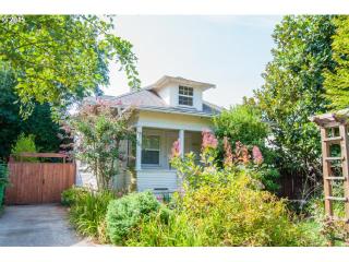 2515 41st Ave, Portland, OR 97212-2941