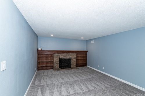 904 Magnolia Ave, Upland CA  91786-3721 exterior