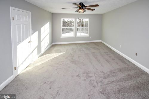 2808 Schubert Dr, Silver Spring MD 20904-6881 exterior