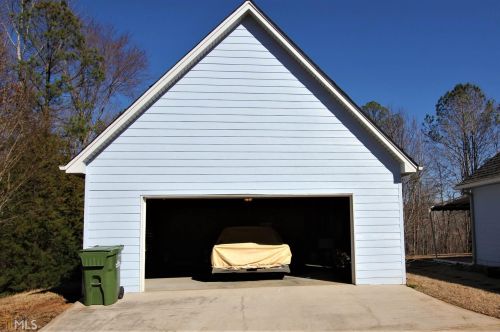 126 Cedar Ridge Dr, Lagrange, GA 30241-9436