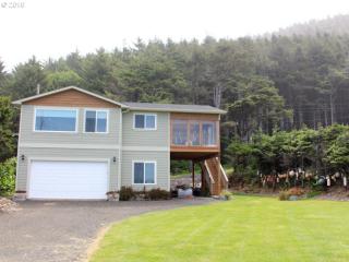 94955 Highway 101, Yachats, OR 97498-9711