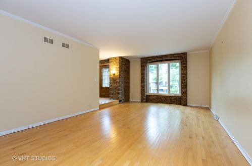 12906 Westgate Dr, Palos Heights, IL 60463-2239