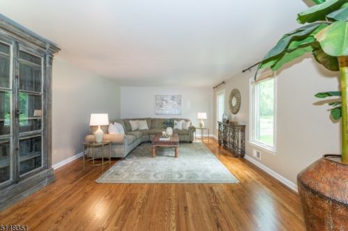 15 Ripplewood Dr, Dover NJ  07869-3818 exterior