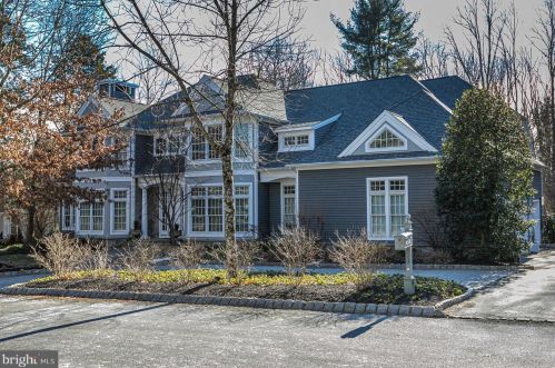 11 Derwent Dr, Princeton, NJ 08540-7551