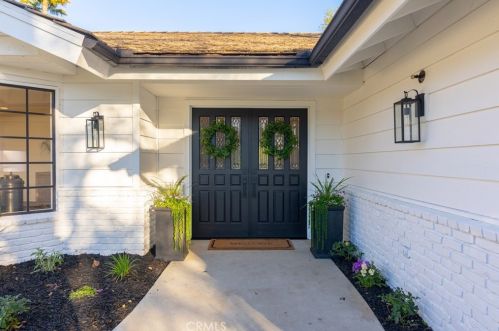 1232 Pleiades Dr, Vista CA  92084-6531 exterior