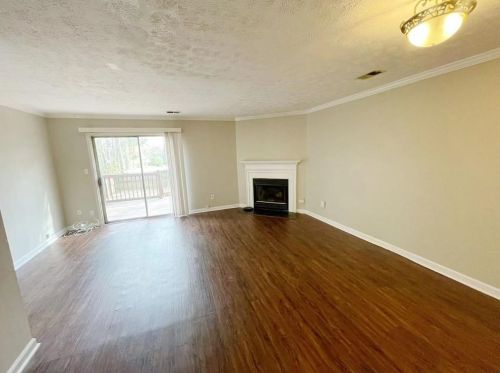 1857 Grant Ct, Kennesaw, GA 30144-1977