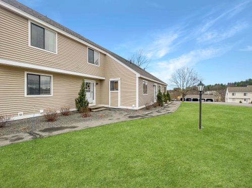 87 Pendleton Ln, Londonderry, NH 03053-3607
