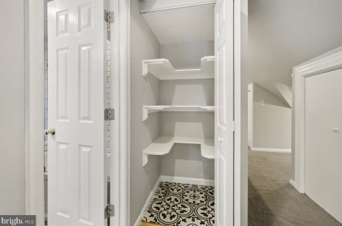 606 Gist Ave, Silver Spring MD 20910-4921 exterior