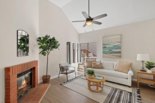 2735 Cypress Hill Rd, Carlsbad, CA 92008-6849