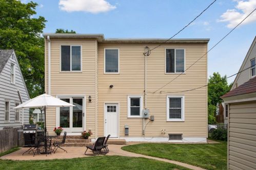 2106 Highland Pkwy, Saint Paul MN  55116-1311 exterior