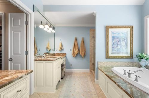 1805 Brandon Hall Dr, Atlanta GA  30350-3708 exterior