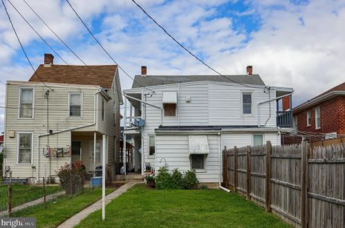 1722 Monroe St, York PA  17404-5428 exterior