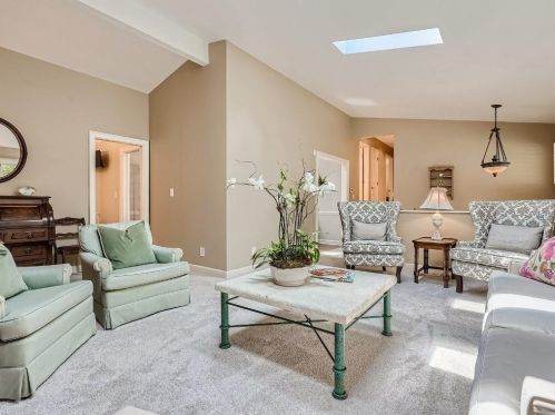 2269 Echo Hl Cir, Atlanta GA  30345-1902 exterior