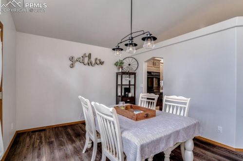 1148 Frst Hl Rd, Woodland Park CO 80863-1219 exterior